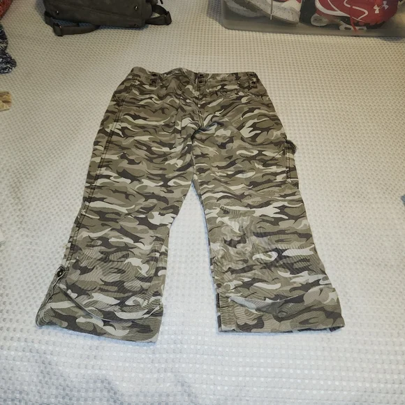 HARLEY DAVIDSON EUC WOMEN'S SIZE 2 CAMMO CAPRIS PANTS - Picture 7 of 7